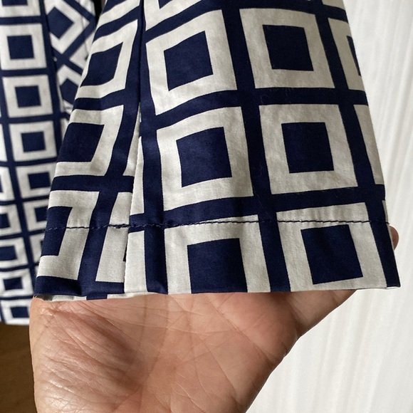 Talbots short trench geometric, toggle coat! Modern/classic Size 5 - Picture 6 of 17